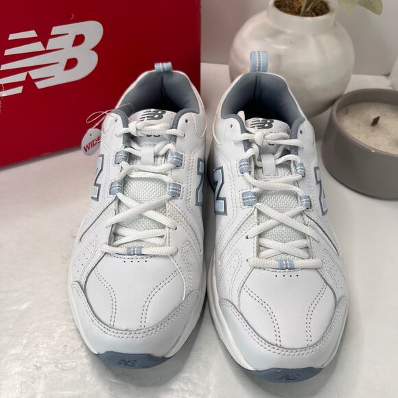 New Balance WX608V5 Faux Leather Sneakers White/Blue Women 8 Wide Tried On - Picture 7 of 10